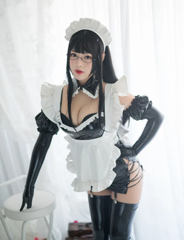 萌系小姐姐-白烨- 傲娇黑胶女仆 [63P] - 机器猫次元