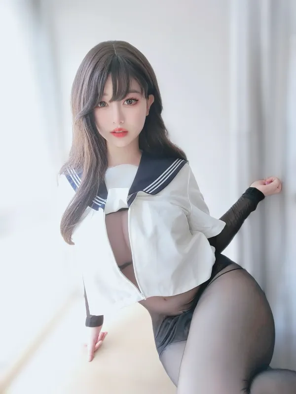 女主K – 性感水手服妹妹 [23P]