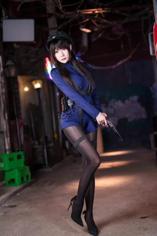 香草喵露露 - 舰长 女警 [40P] - 机器猫次元