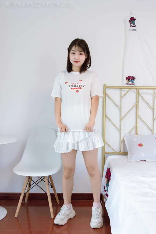 物恋传媒 NO.1019 月心-运动鞋、棉袜、 [147P+1V／3.99GB] - 机器猫次元