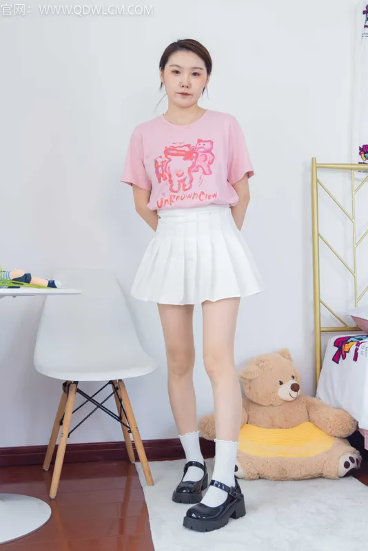 物恋传媒 NO.1302 小蓝-思念的花 [150P1V+3.23G]
