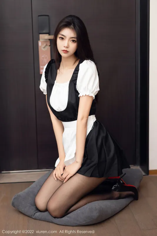 秀人网 No.5706 可樂Vicky 黑丝美腿 - 机器猫次元