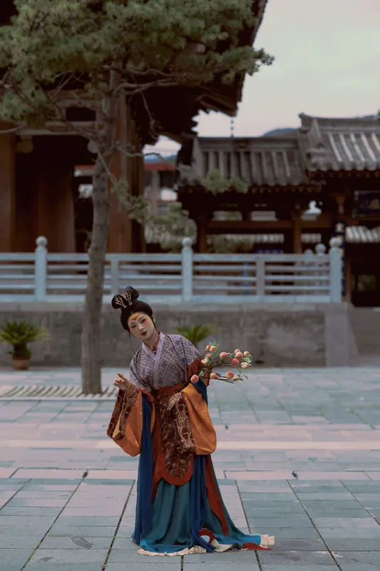 梦梦（我在山西当妆娘） – 《停云》[35P]