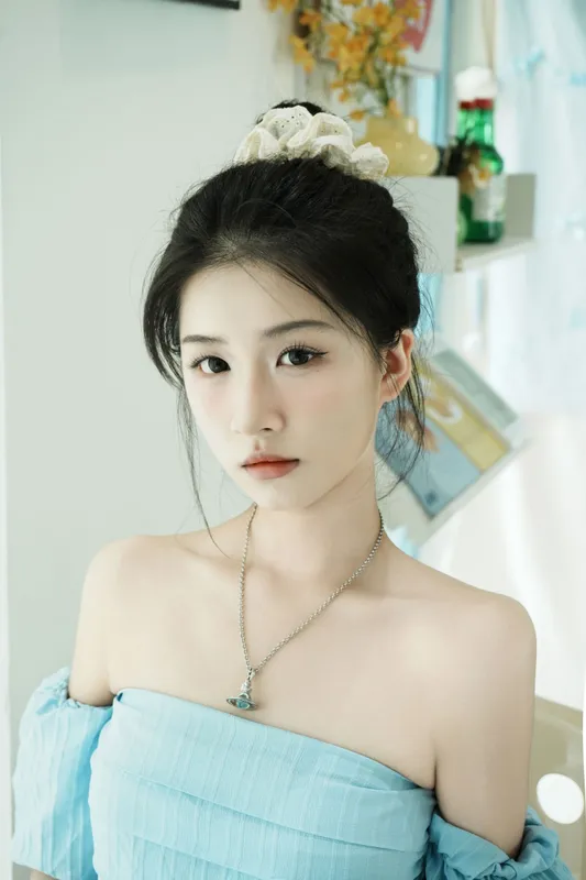 《你看到的我是蓝色的》[40P]