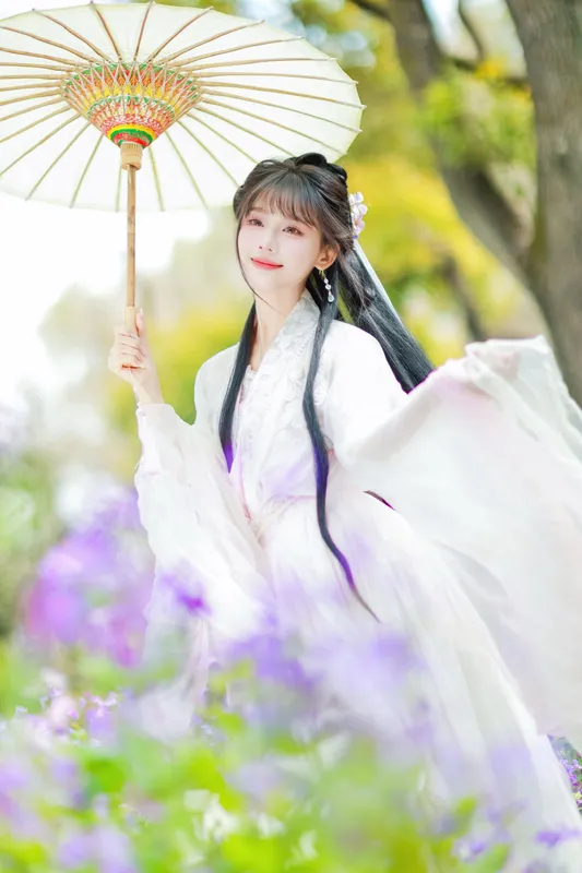 《二月兰️白汉服丨坠入紫色雾境的国风仙女》[67P]