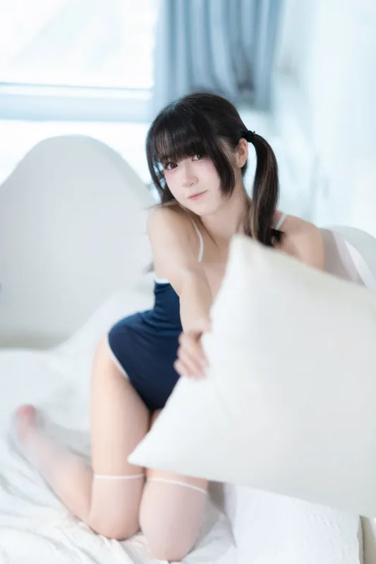 喵喵 – 《死库水少女》[16P]