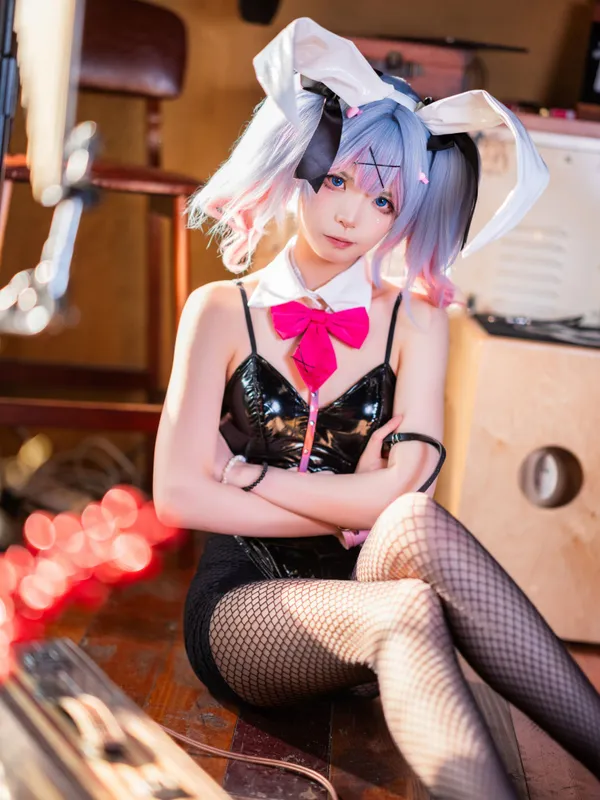 《兔子洞 初音未来 二》[25P] - 机器猫次元