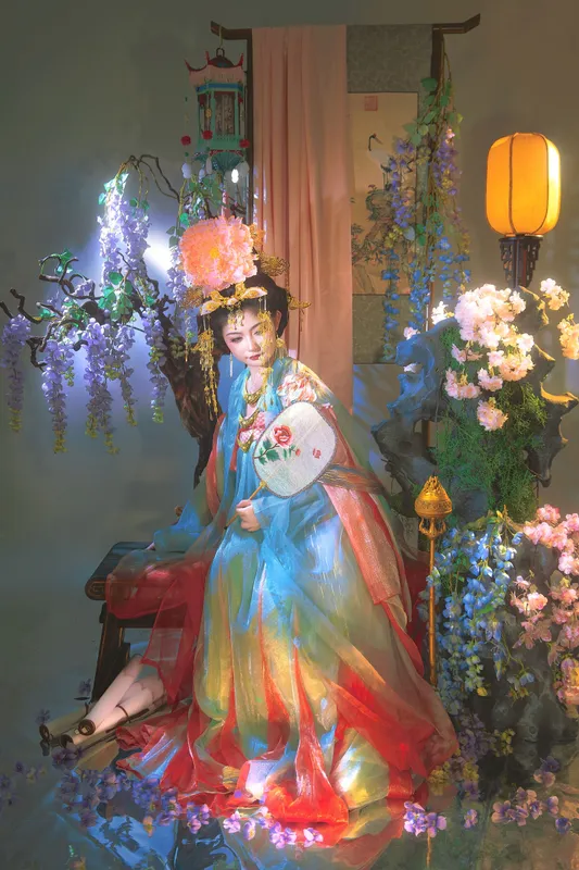 《像是把彩虹穿在了身上》[13P]