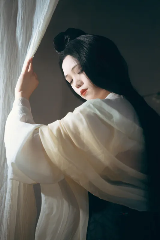 《被他囚于这一室 已久》[9P] - 机器猫次元