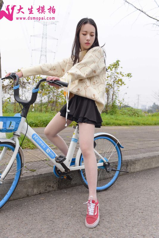 大生模拍 No.172 青青 单车少女 [49P] - 机器猫次元