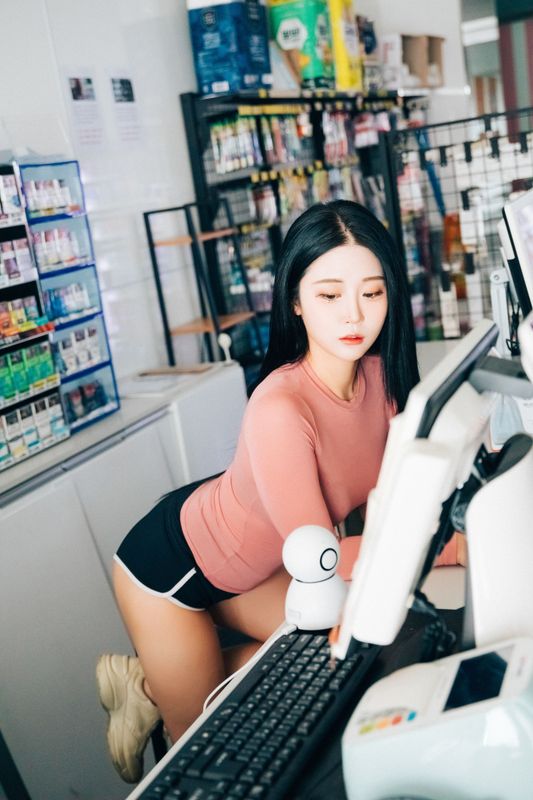 [LOOZY] Bomi – Part timer [124P] - 机器猫次元