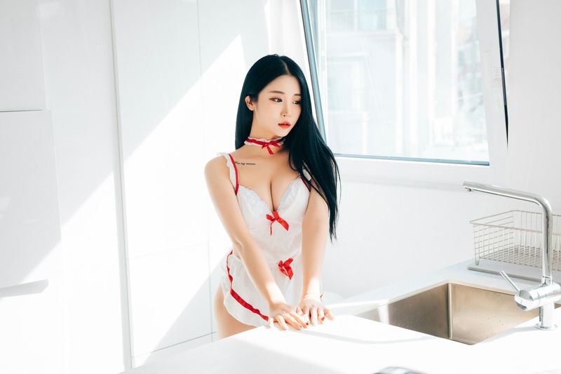 [LOOZY] Bomi – One day [70P] - 机器猫次元