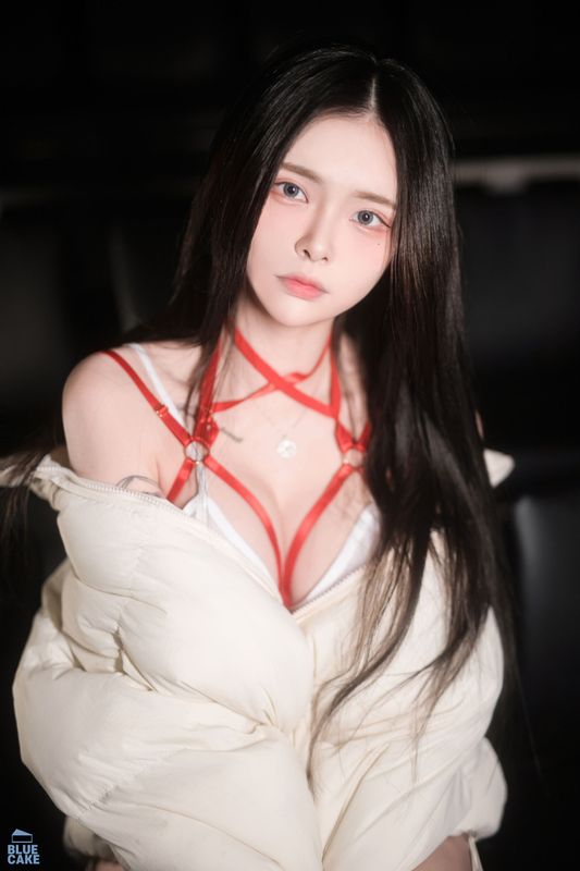 [BLUECAKE] Yuka – Secret Date [154P]