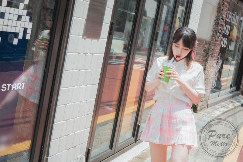 [PURE MEDIA] Vol.187 – Uhye [98P] - 机器猫次元