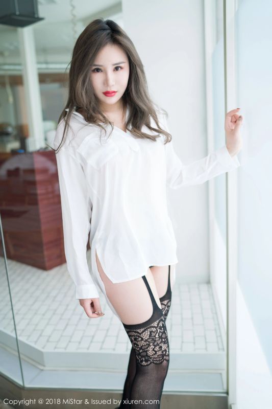 小奶昔Kyra《白衬衫黑丝吊袜》 魅妍社 VOL.228 - 机器猫次元