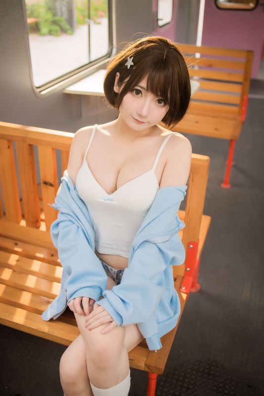 是三不是世w – 日常妹妹 [31P] - 机器猫次元