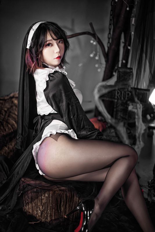 梓未 – 堕落修女 [30P] - 机器猫次元