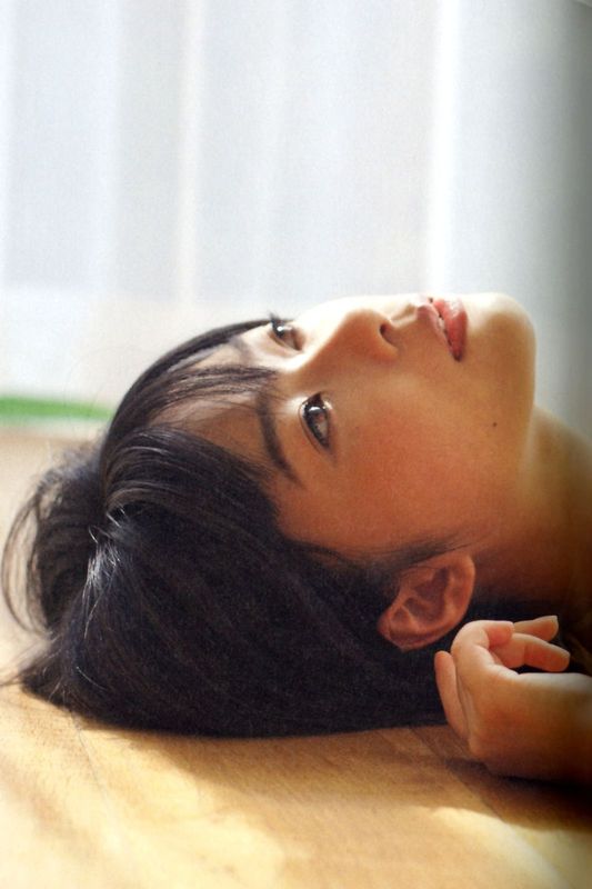 指原莉乃 『さしこ』写真集 出版社 講談社 [51P] - 机器猫次元