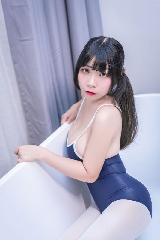 自闭颜球球(无颜小天使wy) – 死库水 [23P] - 机器猫次元