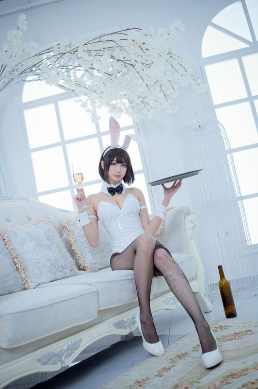 周叽是可爱兔兔 – 加藤惠兔女郎 [32P] - 机器猫次元