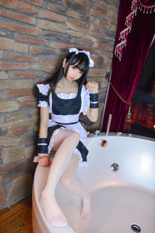 雪琪 – 女仆 [25P] - 机器猫次元