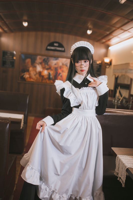 焖焖碳 – 女仆 [33P] - 机器猫次元