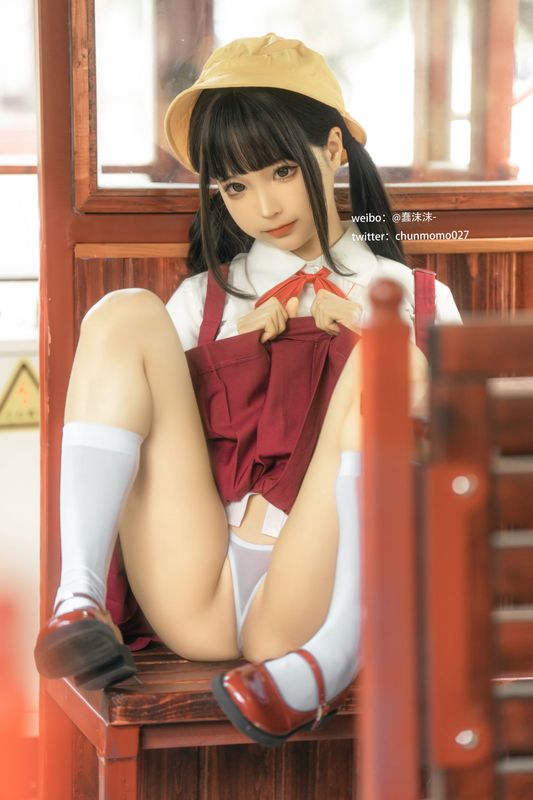 蠢沫沫 – 红火车 [16P] - 机器猫次元