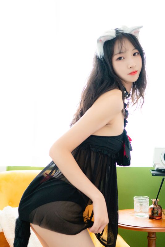清纯妹子西瓜 猫尾私房 [24P] - 机器猫次元