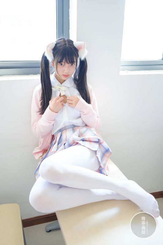 柴系小乖(稚乖画册) – 夜夜 80D 白丝JK [63P] - 机器猫次元