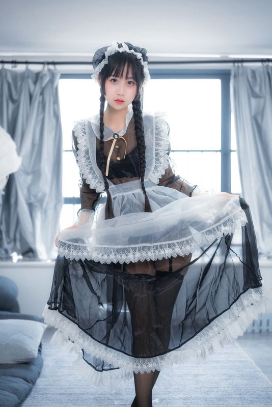 萌芽儿o0 – 透明女仆2 [27P] - 机器猫次元