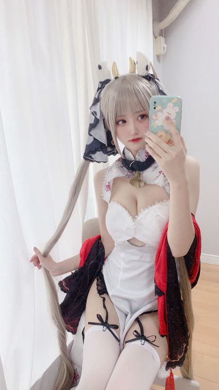 千阳(ちよ) – 可畏旗袍对镜拍 [13P] - 机器猫次元