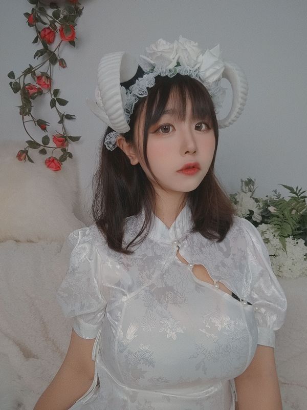 穆零Mu0 – 自拍2 [110P] - 机器猫次元