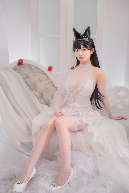 雯妹 – 爱宕花嫁 [32P] - 机器猫次元
