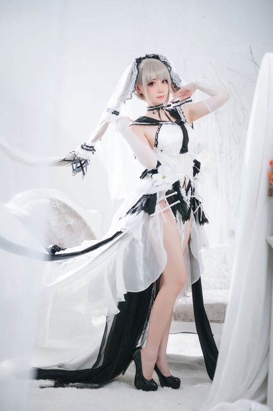 焖焖碳 – 可畏礼服 [33P] - 机器猫次元