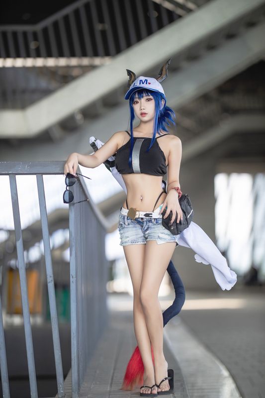 鬼畜瑶 女游客c [13P] - 机器猫次元