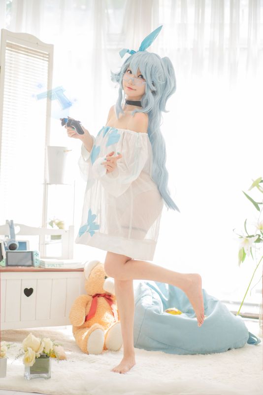 千阳(ちよ) – 初雪 [19P] - 机器猫次元