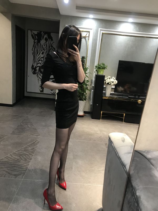 麋鹿_Monroe 2020.04.02 黑色丝情 [50P] - 机器猫次元