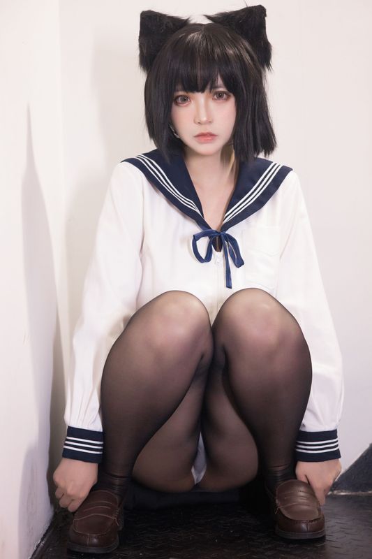 疯猫ss – 制服少女 [80P] - 机器猫次元