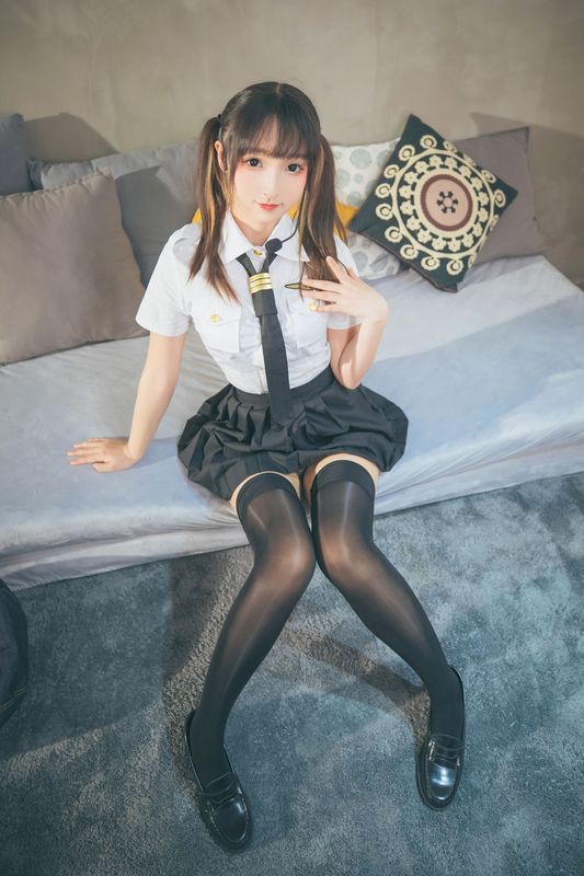 神楽板真冬 之お帰りなさい、指揮官 [150P] - 机器猫次元
