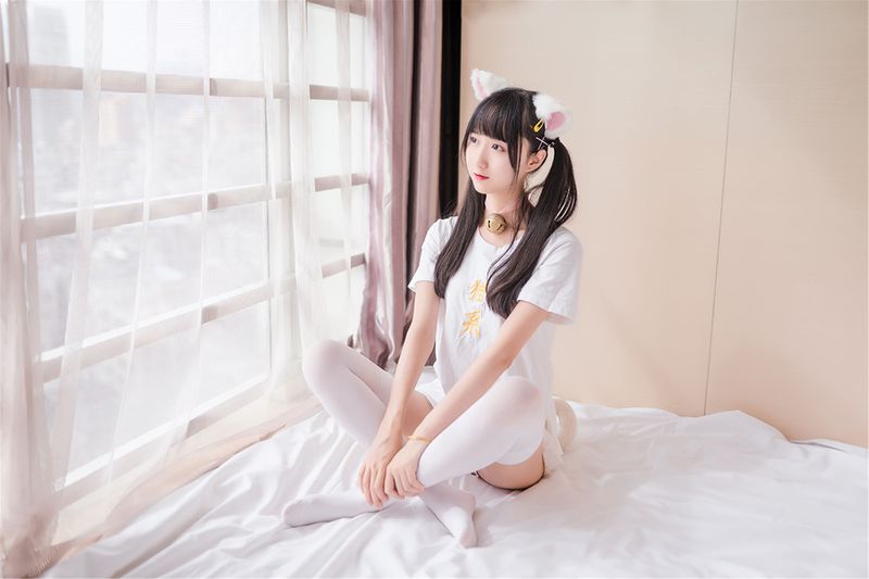 木绵绵OwO – 猫系少女 [51P] - 机器猫次元