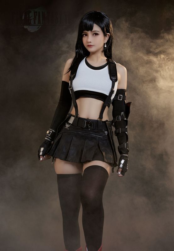 Azami福利 – Tifa [15P] - 机器猫次元