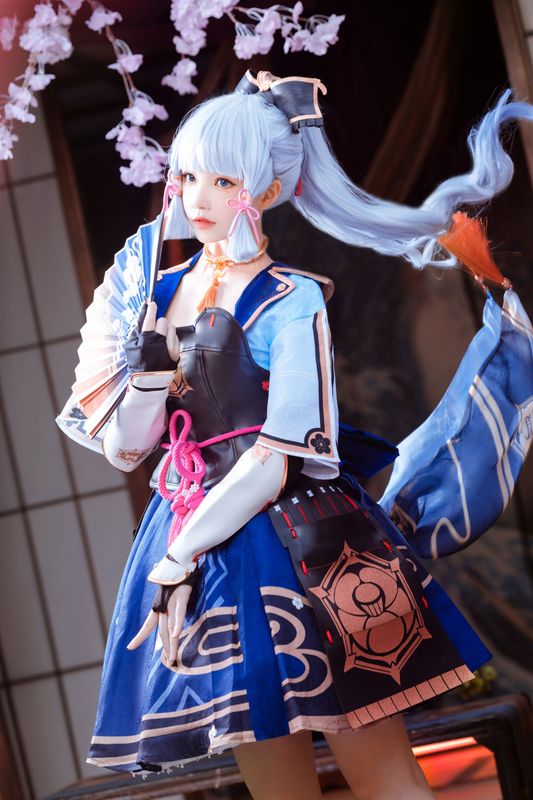 桜桃喵 – 神里绫华 [34P] - 机器猫次元