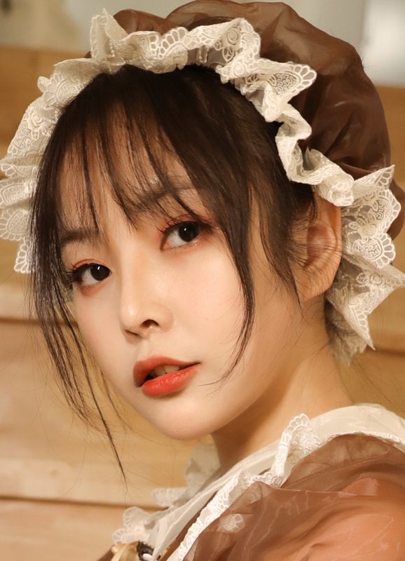 苏嫣嫣阿姨 – 可爱女仆装 [10P] - 机器猫次元