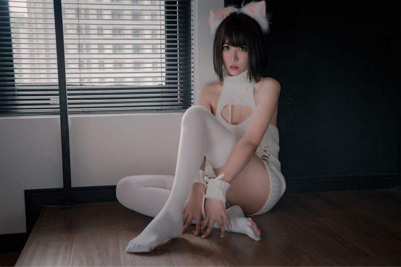 轩萧学姐 – 猫爪袜 [40P] - 机器猫次元