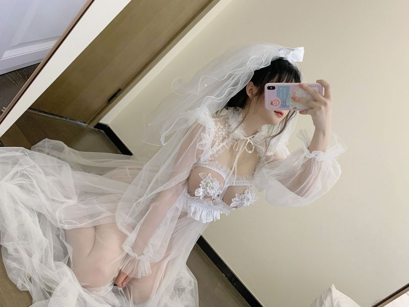 是依酱呀 – 花嫁 [40P] - 机器猫次元