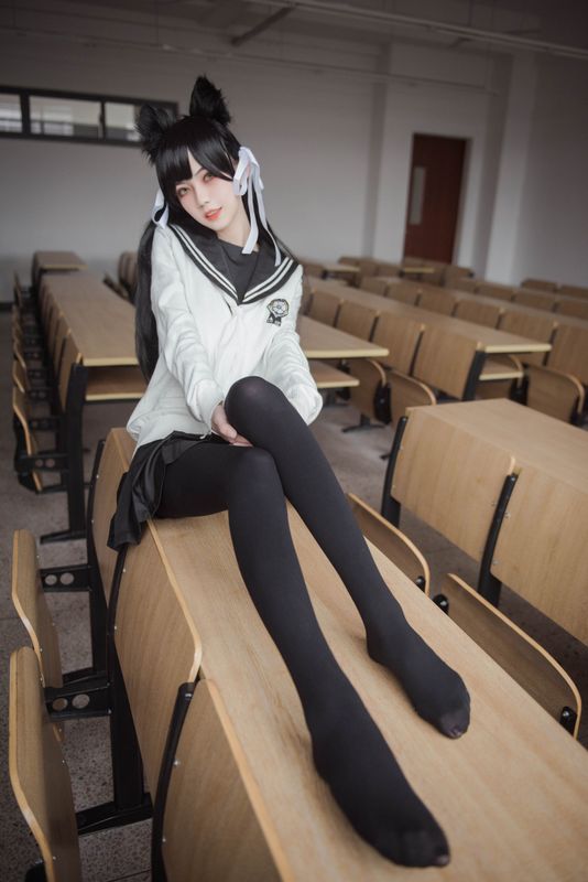 你的负卿 – 爱宕制服 [10P]