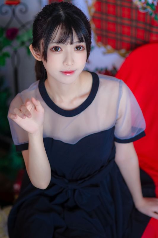 鳗鱼霏儿 – 加藤惠 礼服 [13P] - 机器猫次元