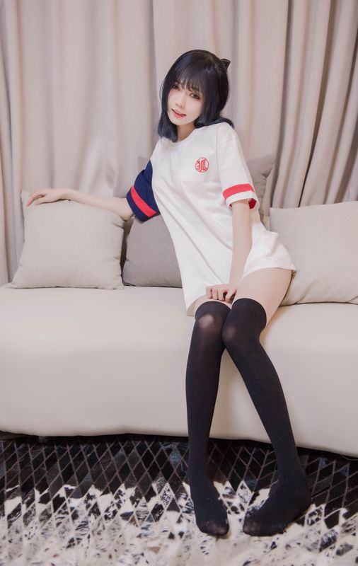 你的负卿 居家私服2 [9P]
