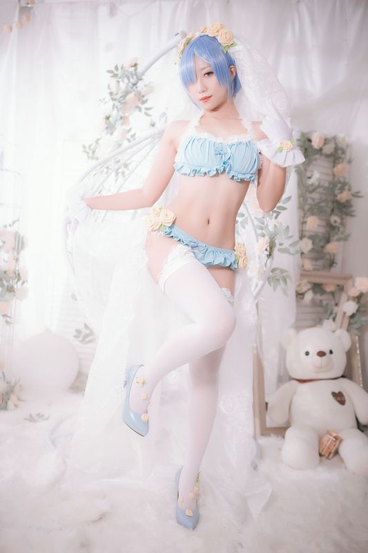 Money冷冷 – 蕾姆 [15P] - 机器猫次元
