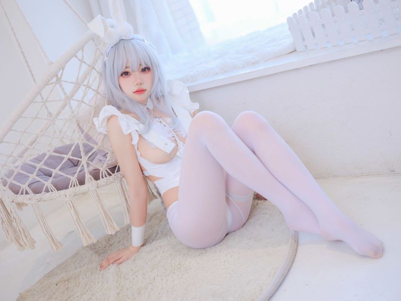咬一口兔娘 – 恶毒兔女郎 [19P] - 机器猫次元